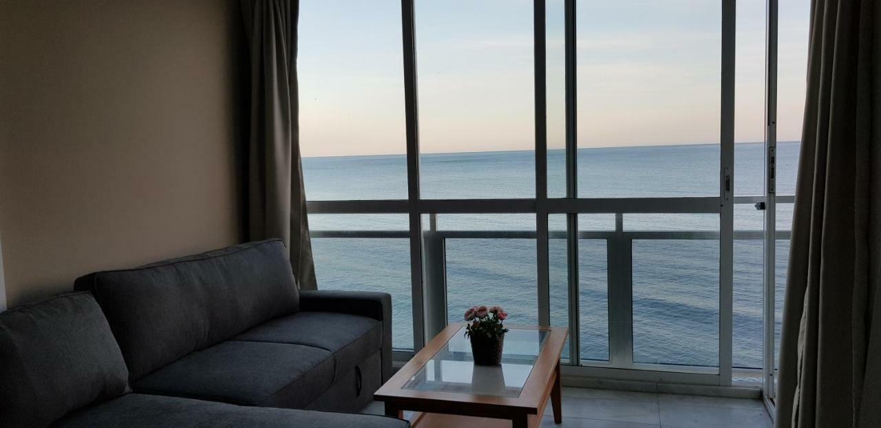 Apartamento Autentico La Perla Playa Benalmádena Dış mekan fotoğraf